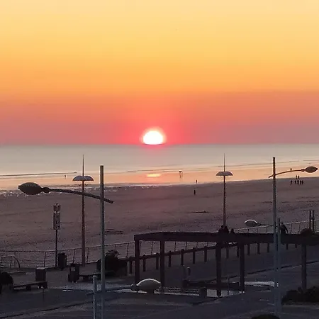 Appartement 1 A Pour 4 Personnes Proche - Fr-1-323-266 *